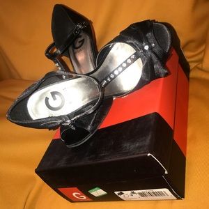GUESS black high heels